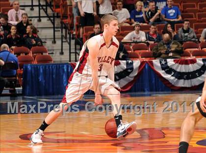 Thumbnail 2 in Classical Magnet vs Valley Regional (CIAC Class S Final) photogallery.