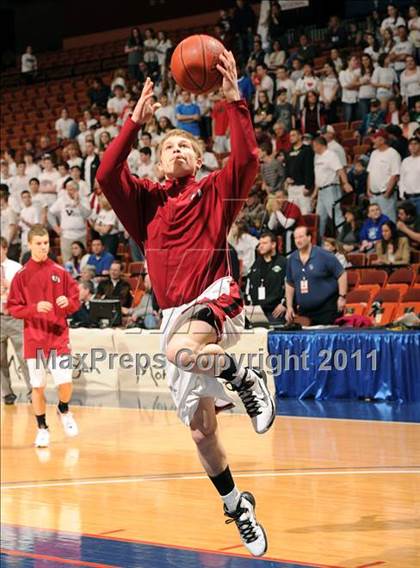 Thumbnail 2 in Classical Magnet vs Valley Regional (CIAC Class S Final) photogallery.