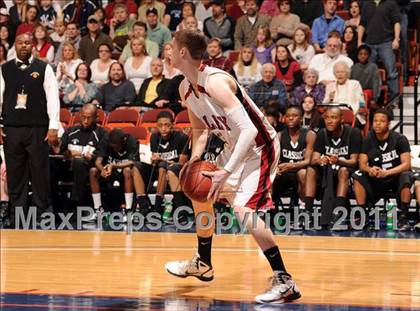 Thumbnail 2 in Classical Magnet vs Valley Regional (CIAC Class S Final) photogallery.