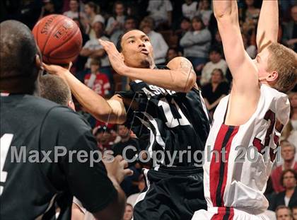 Thumbnail 3 in Classical Magnet vs Valley Regional (CIAC Class S Final) photogallery.