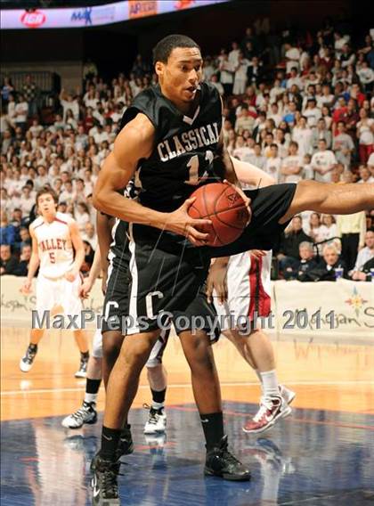 Thumbnail 3 in Classical Magnet vs Valley Regional (CIAC Class S Final) photogallery.