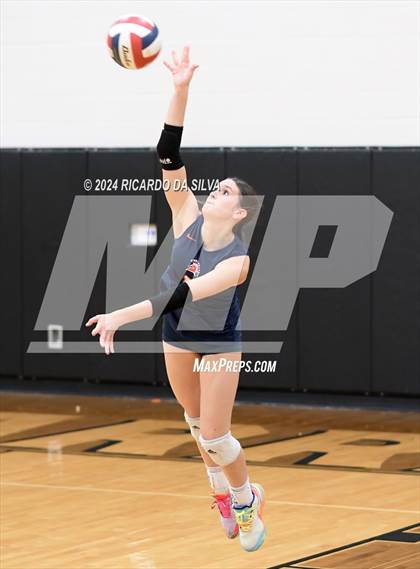 Thumbnail 2 in Jordan vs Seven Lakes photogallery.