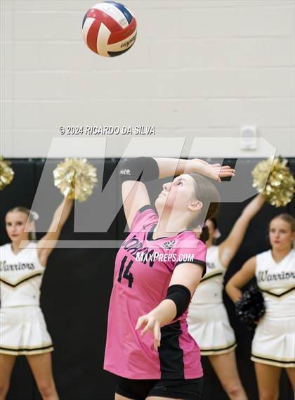 Thumbnail 2 in Jordan vs Seven Lakes photogallery.