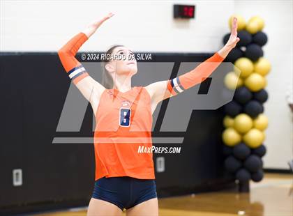 Thumbnail 1 in Jordan vs Seven Lakes photogallery.