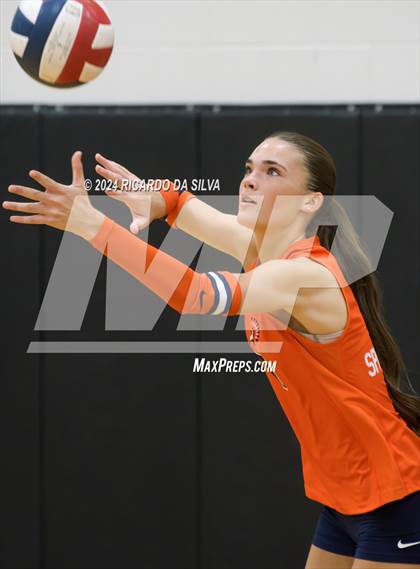 Thumbnail 1 in Jordan vs Seven Lakes photogallery.