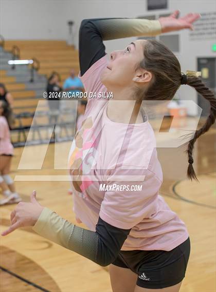 Thumbnail 3 in Jordan vs Seven Lakes photogallery.