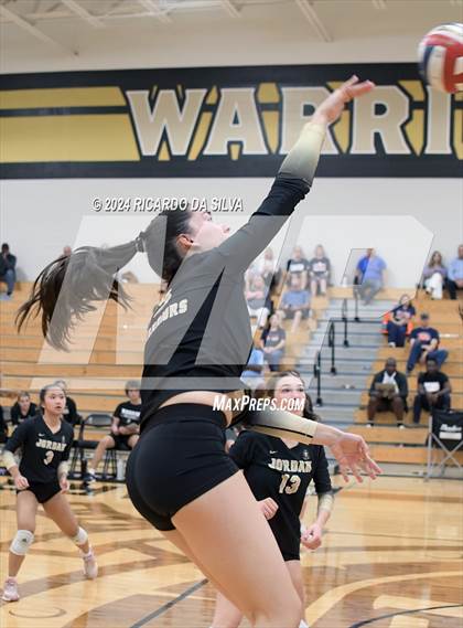 Thumbnail 1 in Jordan vs Seven Lakes photogallery.