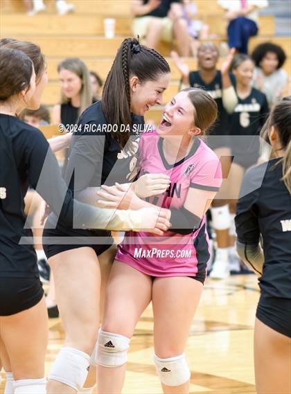 Thumbnail 3 in Jordan vs Seven Lakes photogallery.