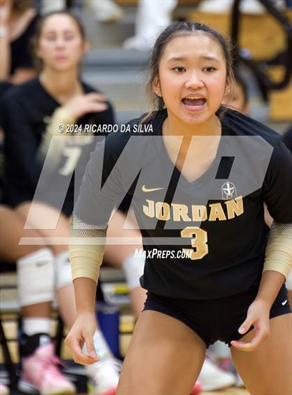 Thumbnail 1 in Jordan vs Seven Lakes photogallery.