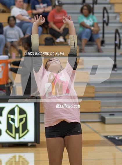 Thumbnail 3 in Jordan vs Seven Lakes photogallery.