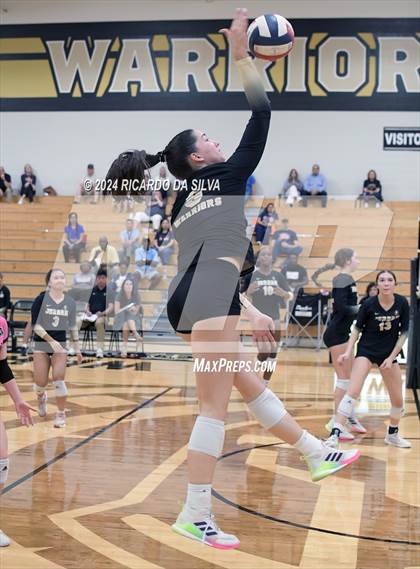 Thumbnail 1 in Jordan vs Seven Lakes photogallery.