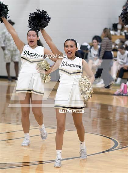Thumbnail 3 in Jordan vs Seven Lakes photogallery.