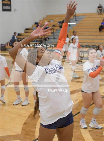 Thumbnail 1 in Jordan vs Seven Lakes photogallery.