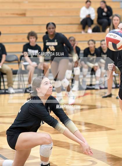 Thumbnail 3 in Jordan vs Seven Lakes photogallery.