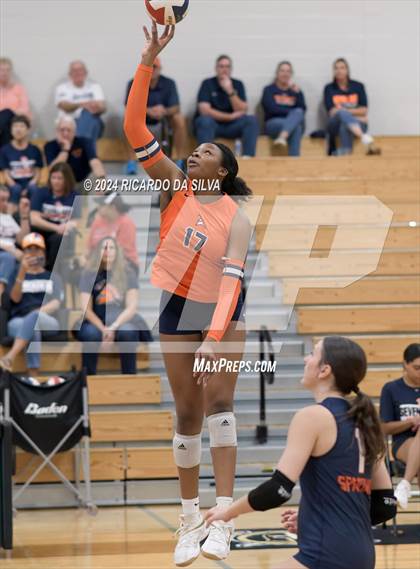 Thumbnail 2 in Jordan vs Seven Lakes photogallery.