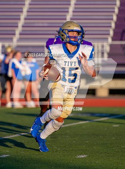 Thumbnail 3 in Kerrville Tivy @ Liberty Hill photogallery.