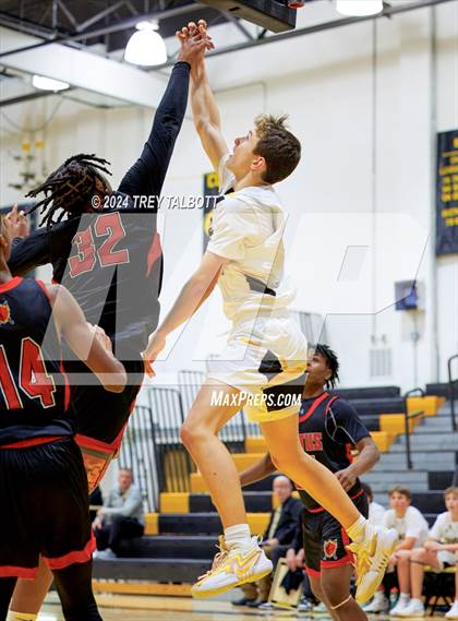 Thumbnail 1 in Vertus @ Honeoye Falls-Lima photogallery.