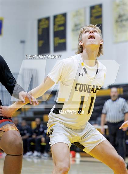 Thumbnail 1 in Vertus @ Honeoye Falls-Lima photogallery.