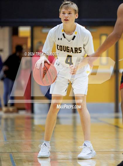 Thumbnail 3 in Vertus @ Honeoye Falls-Lima photogallery.