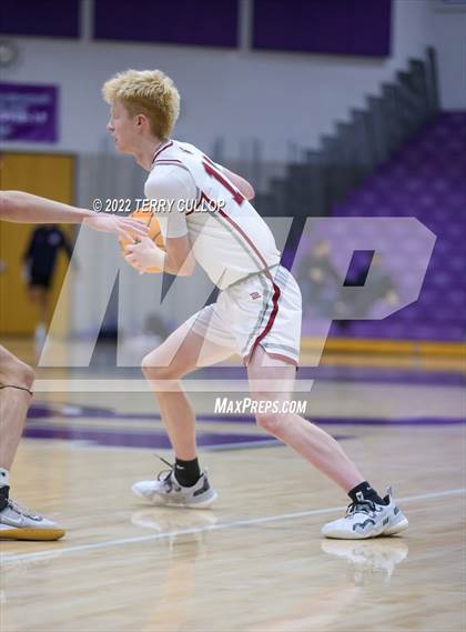Thumbnail 1 in Roy vs. Northridge (Riverton Holiday Tournament) photogallery.