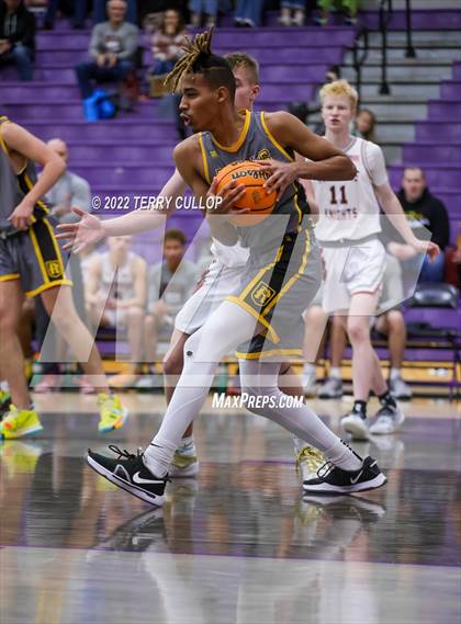 Thumbnail 1 in Roy vs. Northridge (Riverton Holiday Tournament) photogallery.