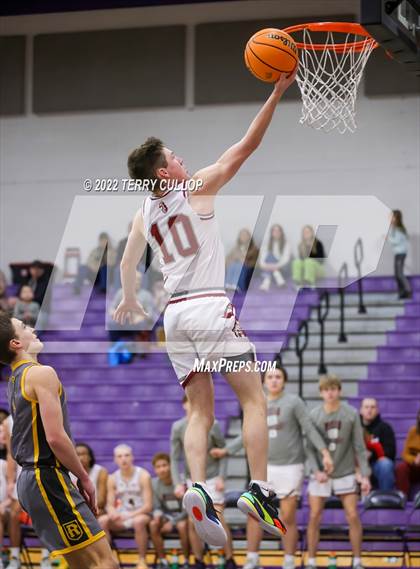 Thumbnail 3 in Roy vs. Northridge (Riverton Holiday Tournament) photogallery.