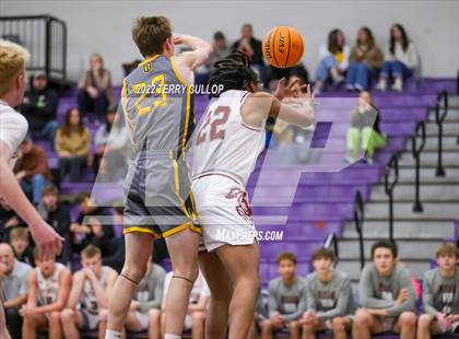 Thumbnail 1 in Roy vs. Northridge (Riverton Holiday Tournament) photogallery.