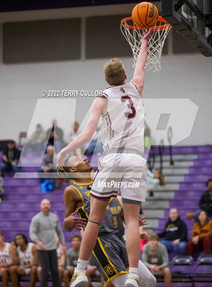 Thumbnail 1 in Roy vs. Northridge (Riverton Holiday Tournament) photogallery.