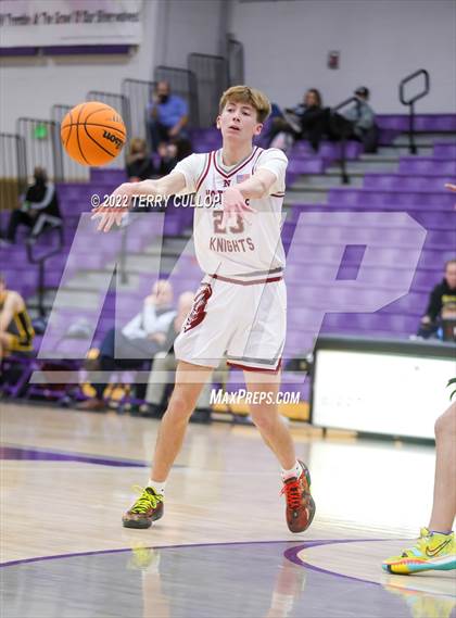 Thumbnail 3 in Roy vs. Northridge (Riverton Holiday Tournament) photogallery.