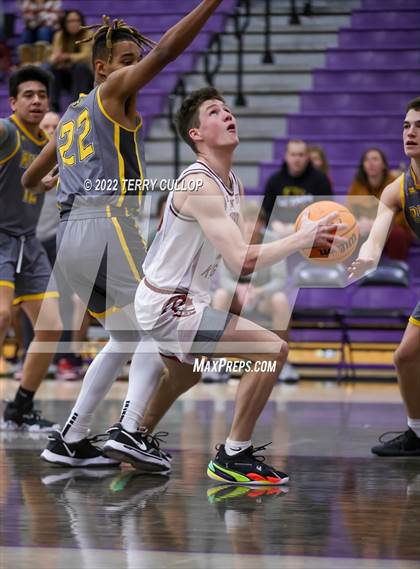 Thumbnail 3 in Roy vs. Northridge (Riverton Holiday Tournament) photogallery.