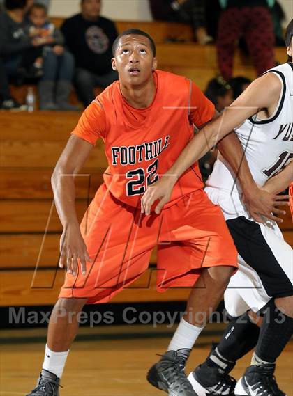 Thumbnail 2 in Foothill vs. Yuba City (Mark Macres Tournament) photogallery.