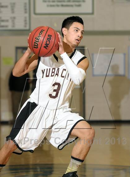 Thumbnail 3 in Foothill vs. Yuba City (Mark Macres Tournament) photogallery.