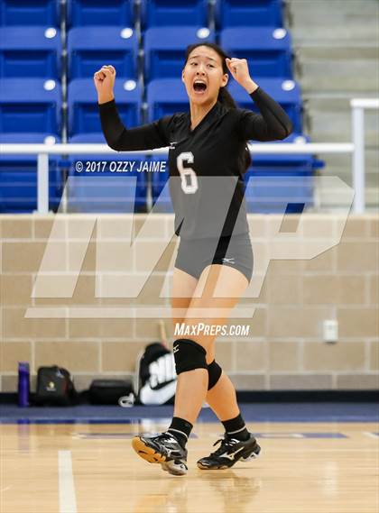 Thumbnail 2 in Madison vs. Clark (NISD Tournament) photogallery.