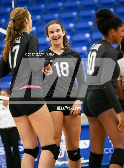 Thumbnail 2 in Madison vs. Clark (NISD Tournament) photogallery.
