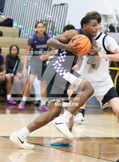 Eastside vs Calabasas (St Francis Holiday Holiday Hoopfest)