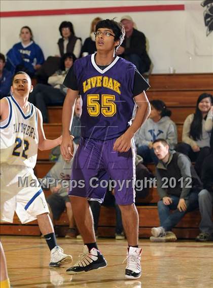 Thumbnail 1 in Live Oak vs Maxwell (Love of the Game Invitational) photogallery.