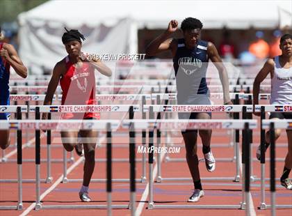 Thumbnail 3 in CHSAA Track and Field Championship (Boys Track Events) photogallery.