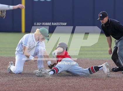 Thumbnail 2 in Mansfield Legacy vs. Birdville (UIL 5A Quarterfinals) photogallery.