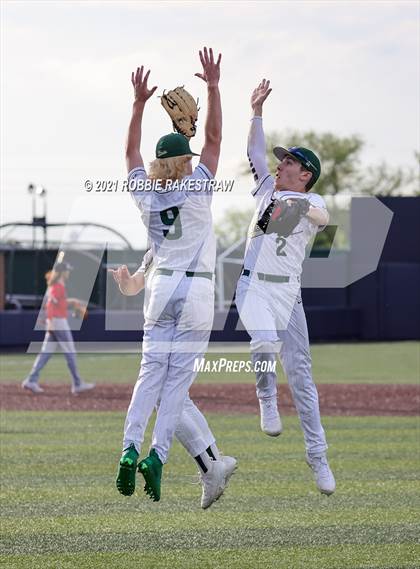 Thumbnail 3 in Mansfield Legacy vs. Birdville (UIL 5A Quarterfinals) photogallery.