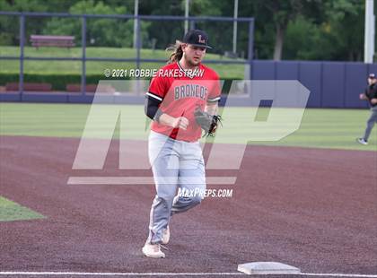 Thumbnail 3 in Mansfield Legacy vs. Birdville (UIL 5A Quarterfinals) photogallery.