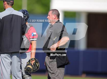 Thumbnail 3 in Mansfield Legacy vs. Birdville (UIL 5A Quarterfinals) photogallery.