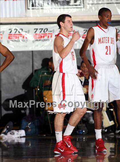 Thumbnail 2 in Christ School vs. Mater Dei (City of Palms Classic) photogallery.
