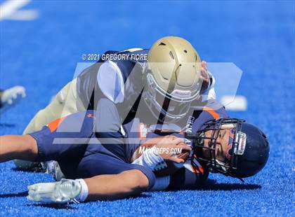 Thumbnail 2 in Notre Dame (SO) @ Chaminade photogallery.
