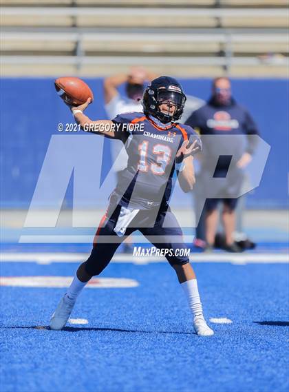 Thumbnail 2 in Notre Dame (SO) @ Chaminade photogallery.