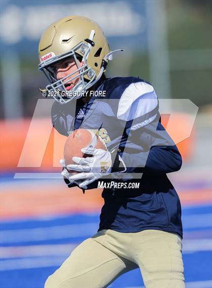 Thumbnail 2 in Notre Dame (SO) @ Chaminade photogallery.