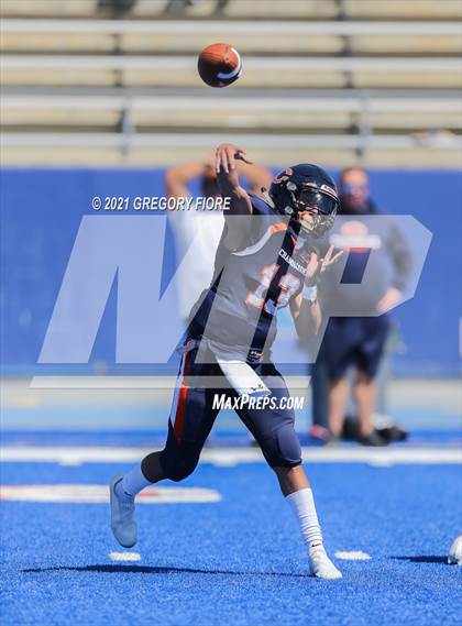 Thumbnail 3 in Notre Dame (SO) @ Chaminade photogallery.