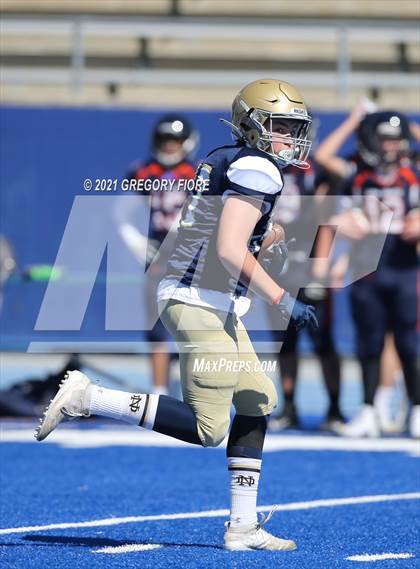 Thumbnail 1 in Notre Dame (SO) @ Chaminade photogallery.