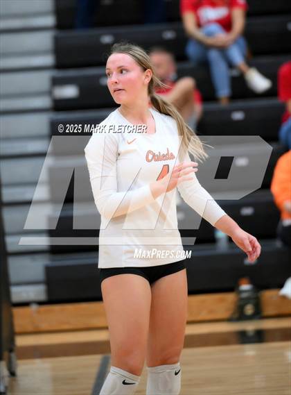 Thumbnail 2 in Bishop Moore @ Oviedo photogallery.