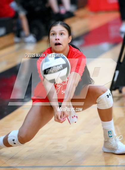 Thumbnail 2 in Bishop Moore @ Oviedo photogallery.