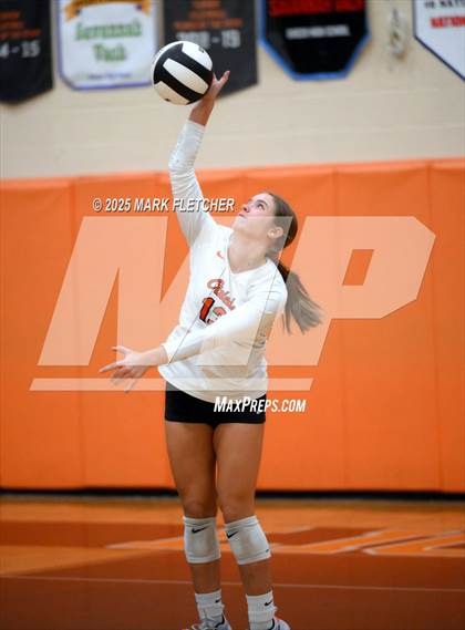 Thumbnail 2 in Bishop Moore @ Oviedo photogallery.